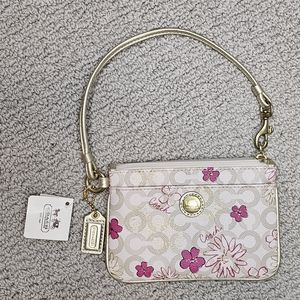 NWT Coach Waverly Floral Wristlet, cream/multi
